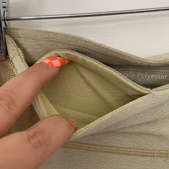 Outdoor Voices 7/8 Tri-Tone Leggings - Picture 6 of 6